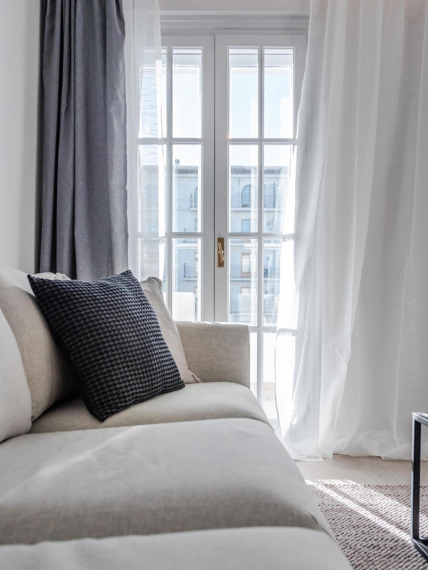 3 Bdrm Stylish Apt W Pool In Puerto Banus マルベーリャ エクステリア 写真