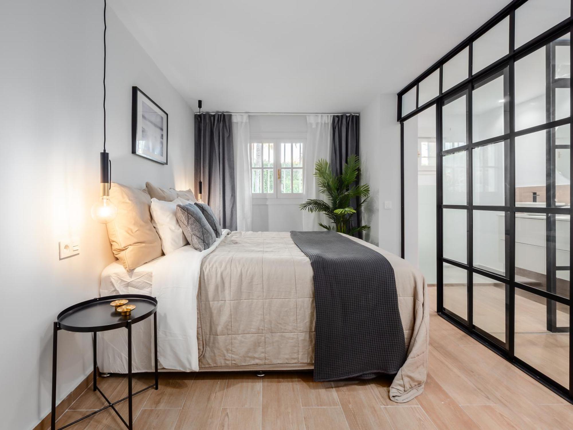 3 Bdrm Stylish Apt W Pool In Puerto Banus マルベーリャ エクステリア 写真