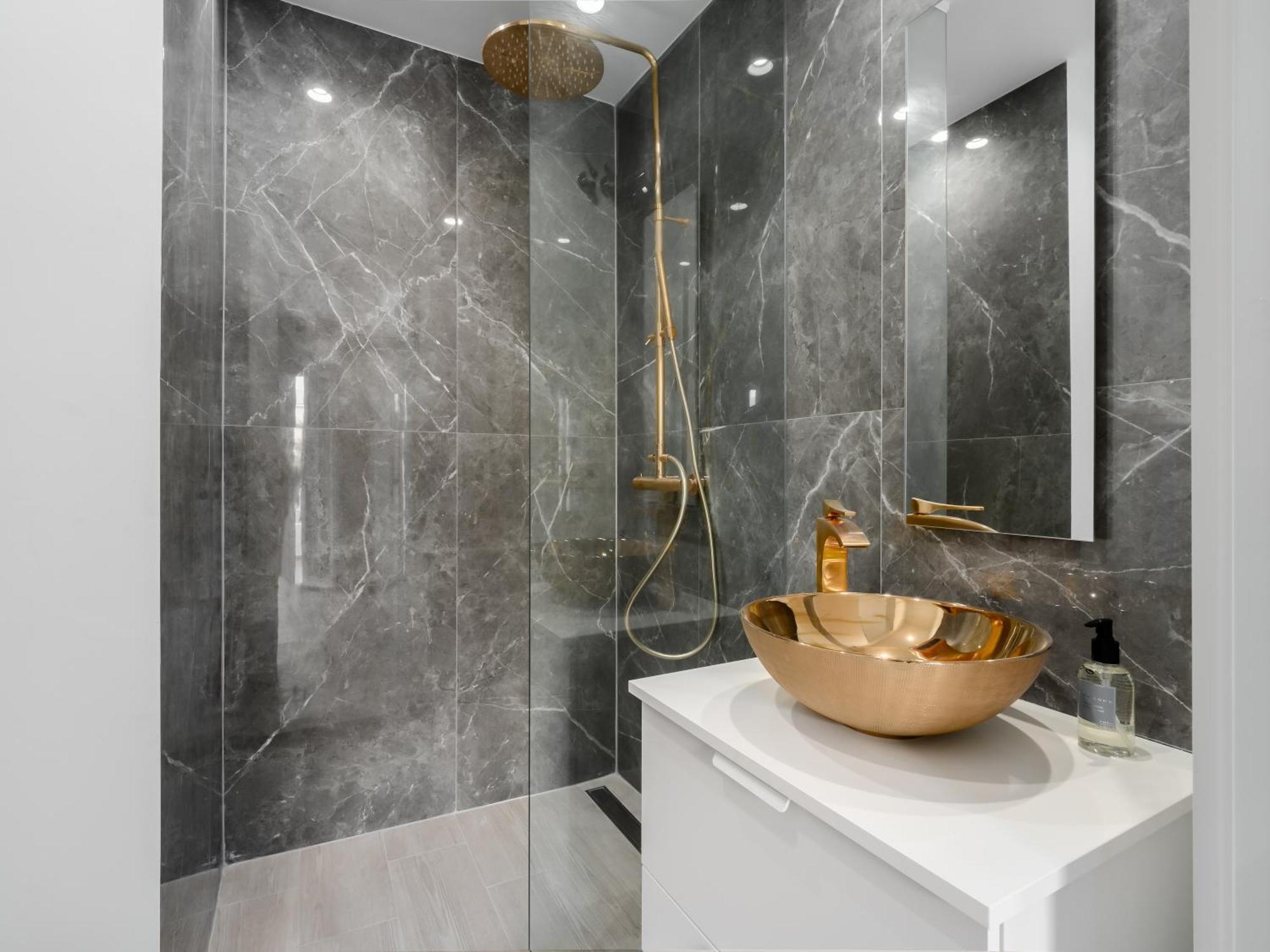 3 Bdrm Stylish Apt W Pool In Puerto Banus マルベーリャ エクステリア 写真